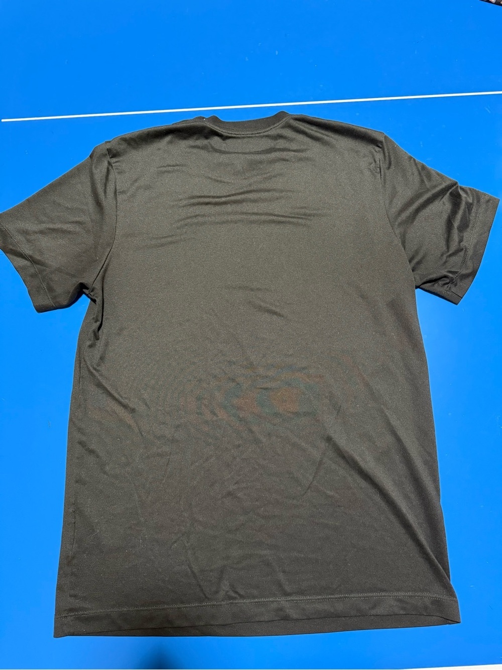 Nike Black Dri-Fit Tee. Size S. Excellent Condition - Picture 2 of 5